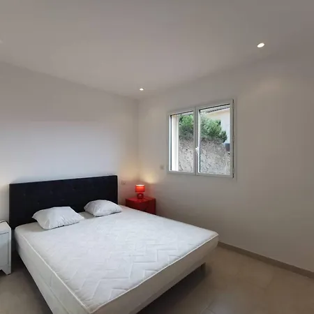 De 2 Chambres Avec Vue Sur La Terrasse Amenagee Et Wifi A Vecchio Porto-Vecchio (Corsica)